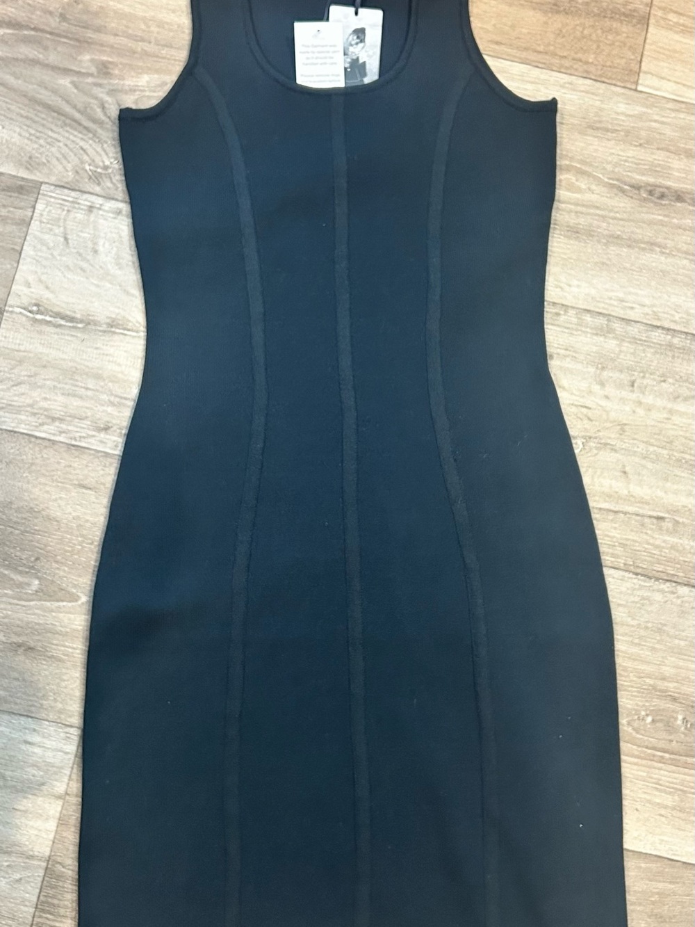 NWT Sincerely Jules Black Bodycon Seamed Mini Dress Size M - Picture 1 of 4